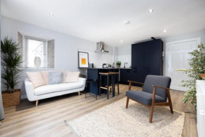 ALTIDO Sophisticated 1-bed apt in Leith w/ parking, Edinburgh
